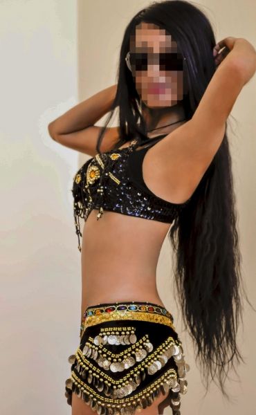 Мои услуги нацелены на достижение твоих самых смелых фантазий. 💋 Я умею создать неповторимую атмосферу, где ты сможешь расслабиться и насладиться моим вниманием. 🌟 Позволь мне окунуть тебя в океан наслаждения и удовольствия. 🔥 Я истинная профессионалка и могу удовлетворить самые сокровенные желания. ✨ Мои фото и отзывы говорят сами за себя. 😍 Я живу в Москве и точно знаю, как сделать нашу встречу незабываемой. 😉 Увидимся в Москве? 🌇 Ассоль